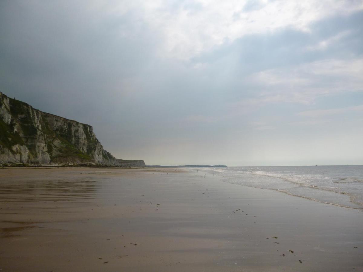 Cambuse Appartement A Sangatte Au Premier Etage A 50 Metres De La Plage ภายนอก รูปภาพ